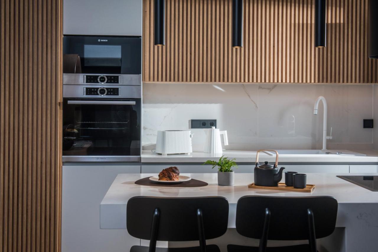 Relaxo Collection Luxury Suites In The Heart Of Heraklion Luaran gambar